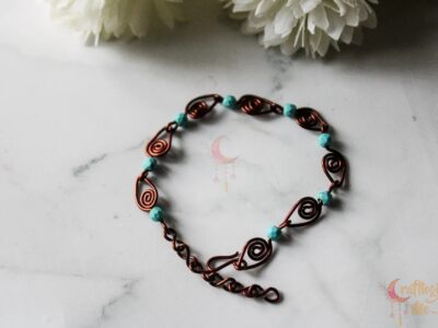 Pointed Swirls bracelet with beads