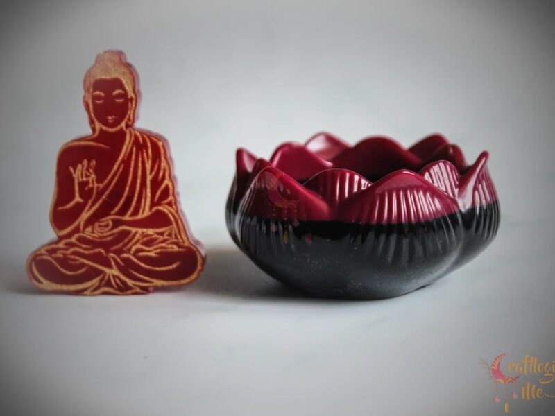 Lotus tea light holder (pack of 1, random color)