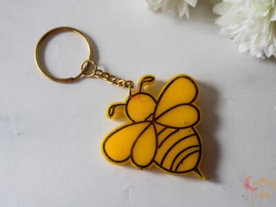 Bumblebee keychain/magnet