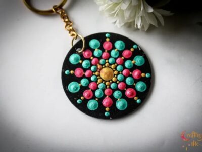 Dot mandala keychain