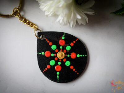 Dot mandala keychain