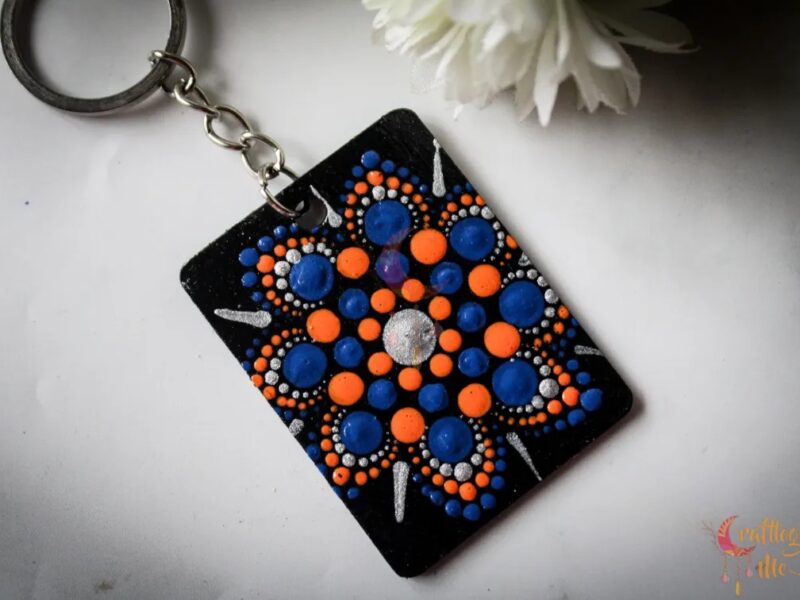 Dot mandala keychain