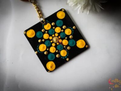 Dot mandala keychain