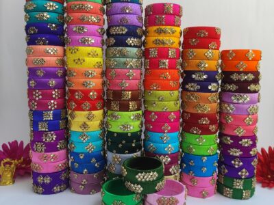 Kundan bangles