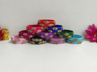 Kundan bangles